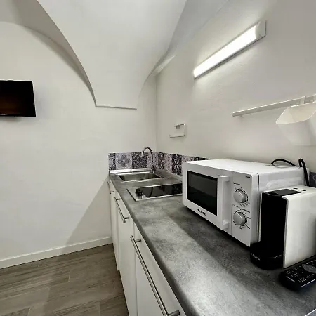 公寓 Cavour 26 - Pieno Centro A