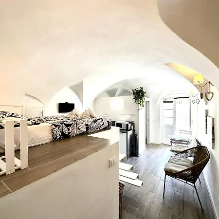 公寓 Cavour 26 - Pieno Centro A